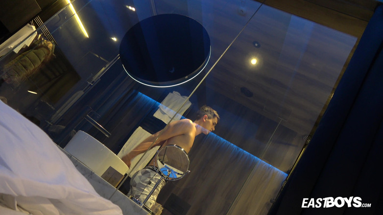 East Boys studio: Finn Harper - One Night in Prague