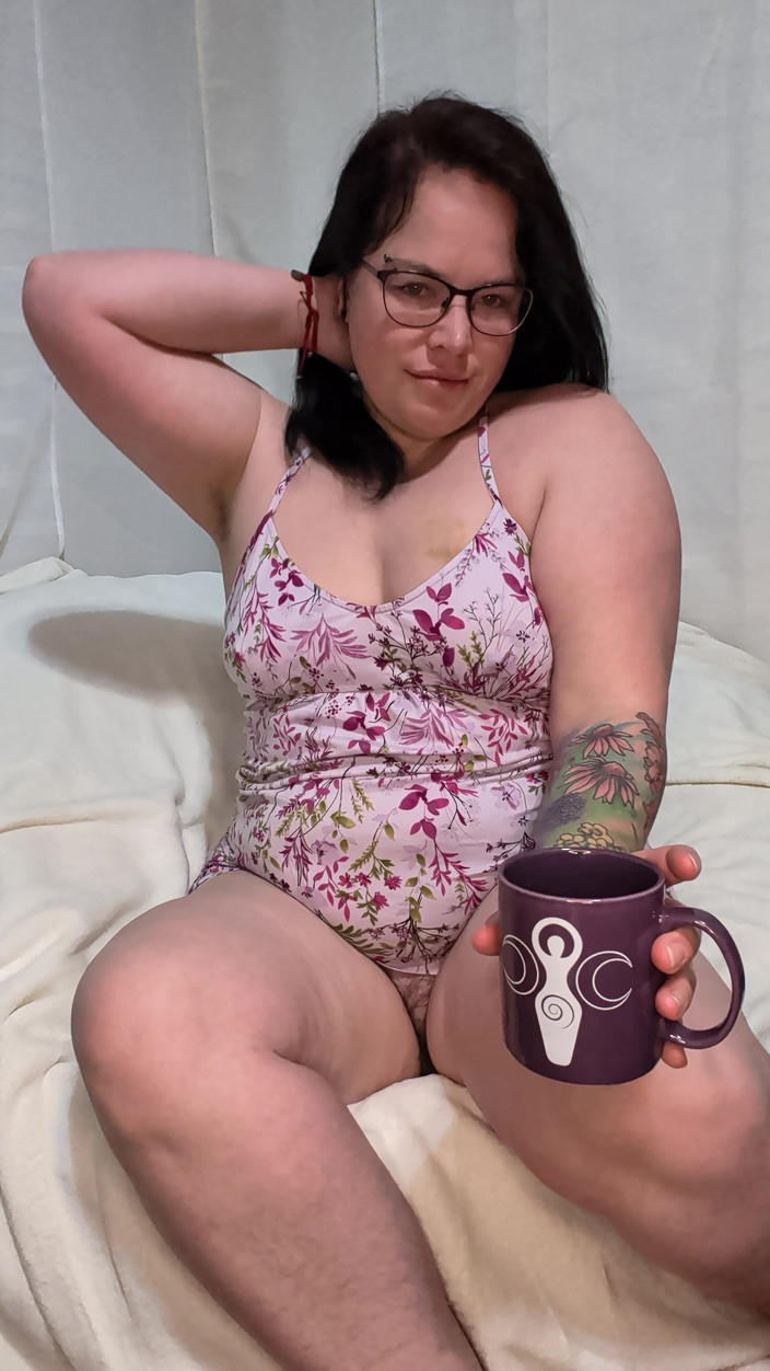 TheKinkyPwrLftr: Çıplak fişli kahve zamanı