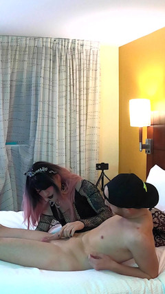 Jake Grand the man: Goth Sissy Jade Madison Deepthroating Dick - Kompilacja 9