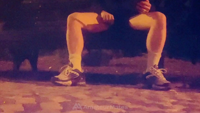 AmateurMates: Des Garçons Hétéros Excités Deviennent Curieux En Fin De Soirée