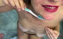 Lady love young: Мачуха чистить зуби зі свіжою спермою