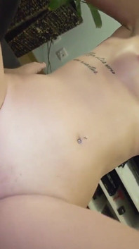 Innocent Delight Part 5 - Amateurs Recorded - Mówić po niemiecku
