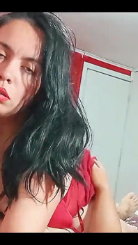 Eu como a meia-irmã gostosa do meu melhor amigo.