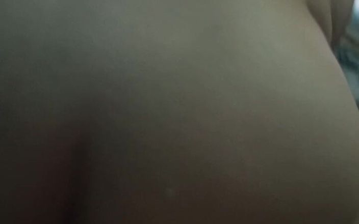 Sofixxx: 젠장, 얼마나 맛있는 후장, 잘 서있는 자지를 보고 저항할 수 없는 이복 여동생