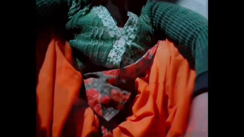 Tricolor Music: Cute Hot Bhabhi's Hot Youth Is at Its Peak, My...