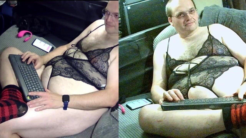 Caressonnous: Submissive Little Swatter