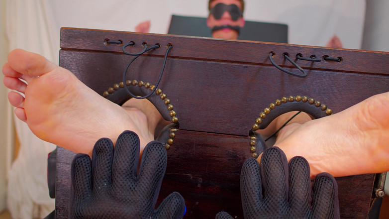PSM Tickling: Tickling POV