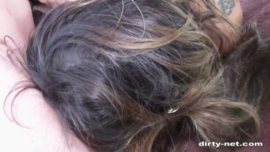 Outdoor-gangbang mit MILF Tina und der schwangeren Farah schlampe