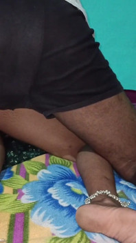 Indian Desi Maid Girl Fucking with Neighbour Young Boy at Village Home