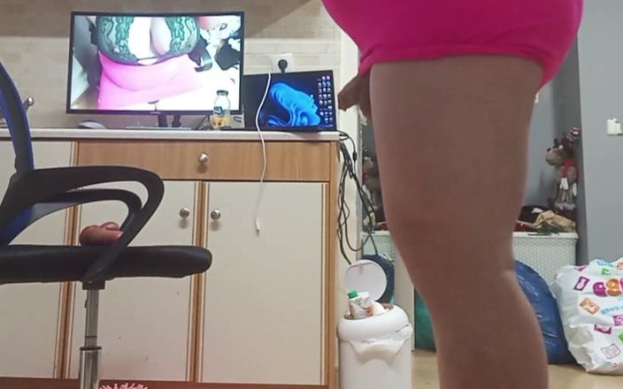 Greek cross lovers: 穿着我性感的衣服，我一直做爱，我非常热辣的阴户遭受饥渴