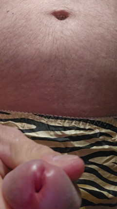 Massive Cumshot in My Leopard Bra and Panties.