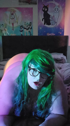 SSBBWLadyBrads: Zelená bohyně šuká fantazii