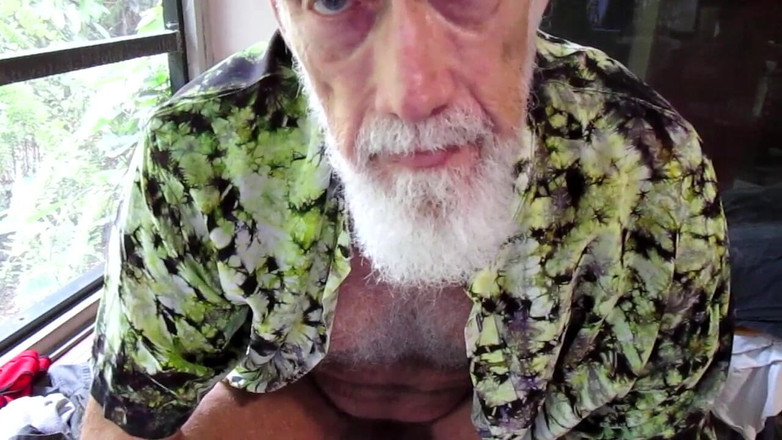 Mr hairy gardener: Phone Sex Pt 2 Final