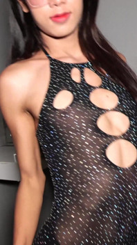 Ladyboy Com Tesão Completamente