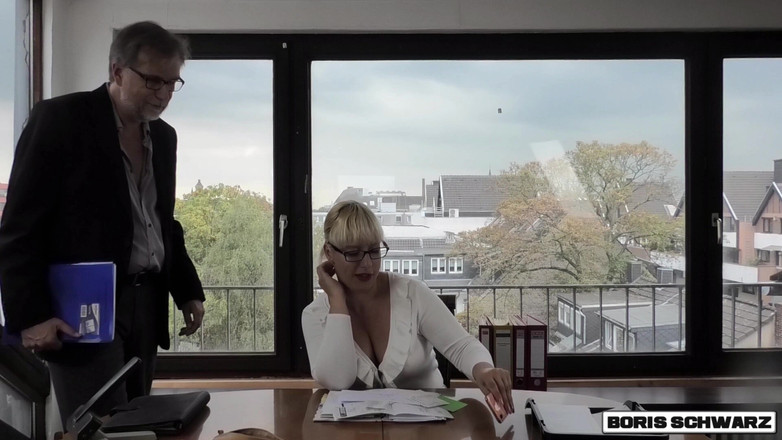 Boris Schwarz Studio: Boris Schwarz: Slutty Blonde Secretary Fucks Around in the Office