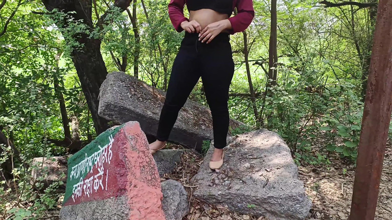 Mommy wants sex: Moje přítelkyně chce riskantní venkovní sex