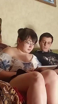 Nu m-a lăsat să mă uit la Hentai