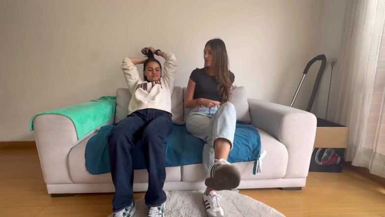 scarlettandc: แฟนฉันโชว์ฟิชชิ่งให้เห็นด้วยการดมและนวดเท้าเหงื่อเปียกสกปรกของฉันจนฉันแตก