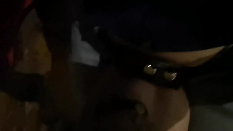 Monster_Meat_: Wanking on the street