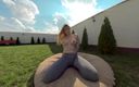 Sassy tiff: Outdoor Massive Double Squirting