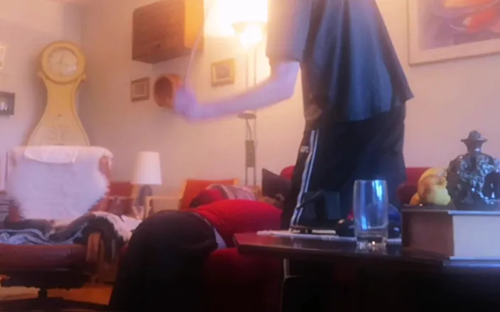 Oznob Oznofla: Amateurboy Is Caned on Feet and Ass