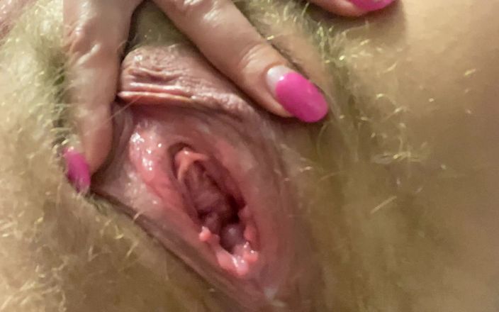 Hairy couple: Pissing, Pee, Farting and Very Sexy Close up Hairy Pussy...