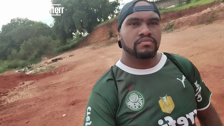TheBlacKHunterr: En la calle con la ropa después del partido