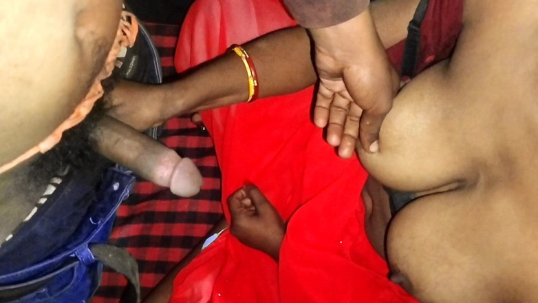 sarita Nagaa: インドの義姉が義兄のペニスをデシスタイルでしゃぶり、バイラルな未編集セックスビデオ、サリタ・ナガ。