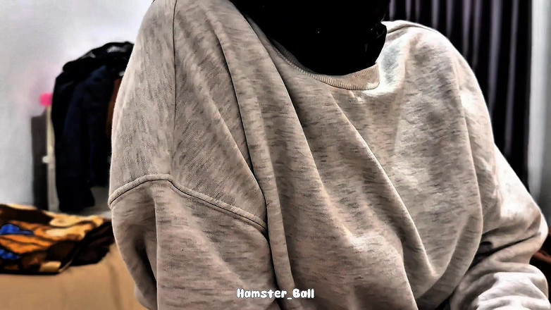 Hamster_Ball: Zakar besar saya disyaki oleh tudung 18+ yang mengendalikan zakar buat...