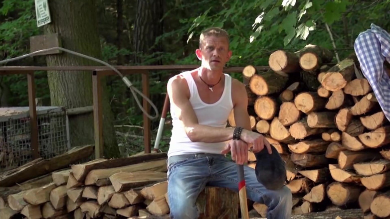 Deutschland Porno X: Глибоке знищення пизди та горла - жорсткий мінет, щоб закінчити, просочене сечею!