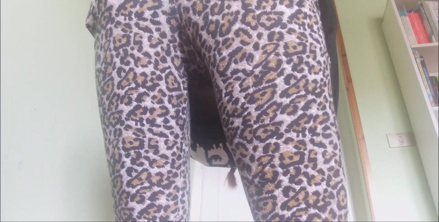 savannahamatoriale: Tato dokonalá dívka má hlasitý svěrák!