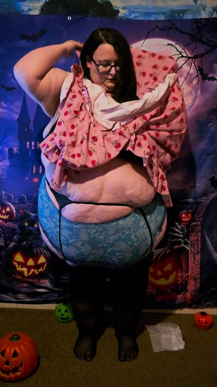SSBBWLadyBrads: SSBBW Tight and Curvy Dress Haul Oct 2026 Part 1