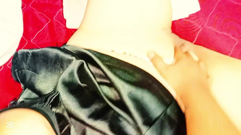Milfta boohot: My Girlfriend's Grandma Sucks My Dick so Good