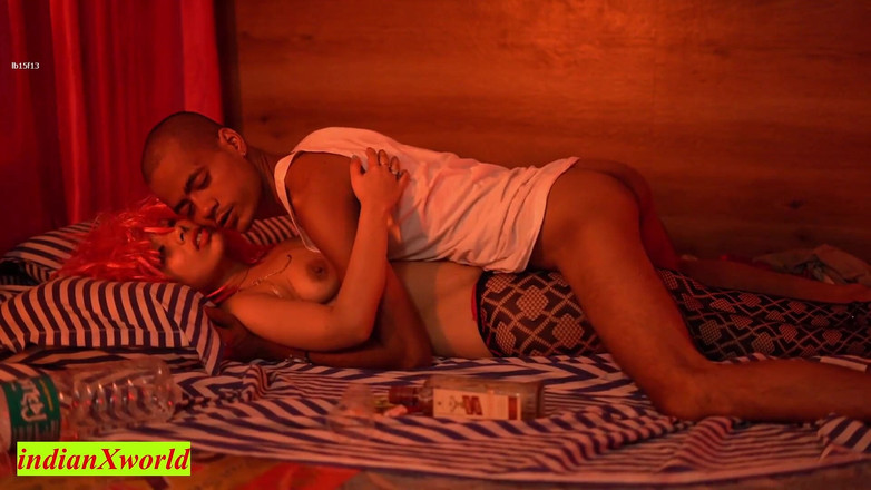 Indian Xshot: Indisches 18-jähriges süßes mädchen, bester sex mit freundin! Komm in mir