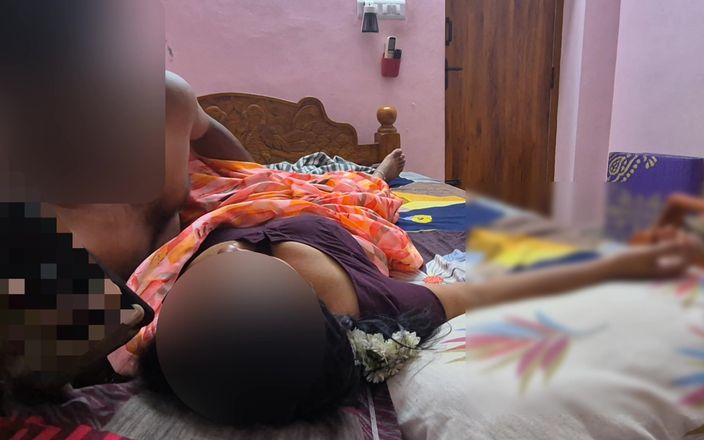 Black & white desicat: Sexy vecina esposa Sreejaa en sari, coño tocado y follado...