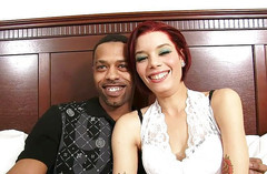 VOP Interracial: Zrzka ošukaná velkým černým ptákem