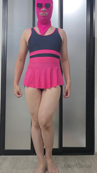 Banci Kanisa Crossdresser Merah Jambu, Navy Blue Berenang Sut, Fitting