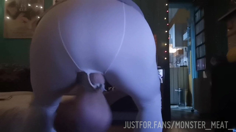 Monster_Meat_: Đây là... Buổi biểu diễn cockzilla lớn