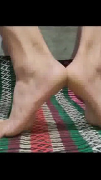 Gresopio Caresses Himself 6