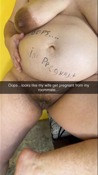 Rakan sebilik saya terus pancut ke dalam pepek isteri saya sehingga dia hamil! - Cuckold Captions - Milky Mari