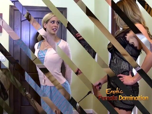 Erotic Female Domination: Remaja dipikat dengan pantat bulat dikongkek kasar oleh maledom