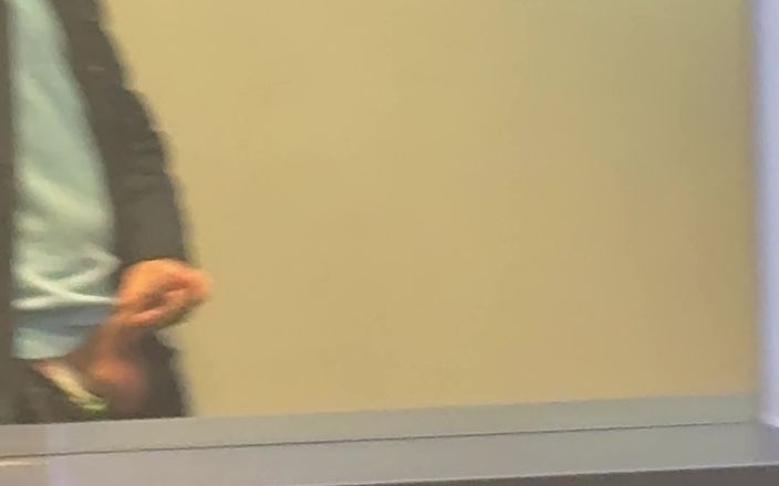 GayDuplo: Jerking off in Cinema Wc