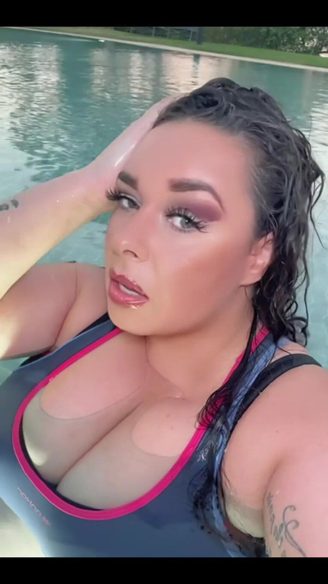 Anyone Wanna Take Me? (Anastasia Lux) Anyone Wanna Take Me? (Anastasia Lux)
