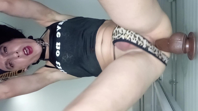 Penelopene27: Penelope Crossdresser scopata