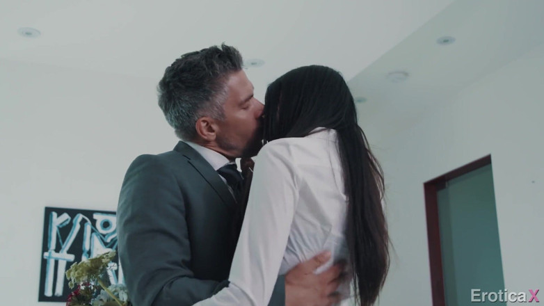 Erotica X: Sexy latina Eliza Ibarra passionate affair with boss - Eroticax