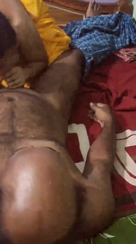 Desi Saree Stepauntie Gives Hard Blowjob