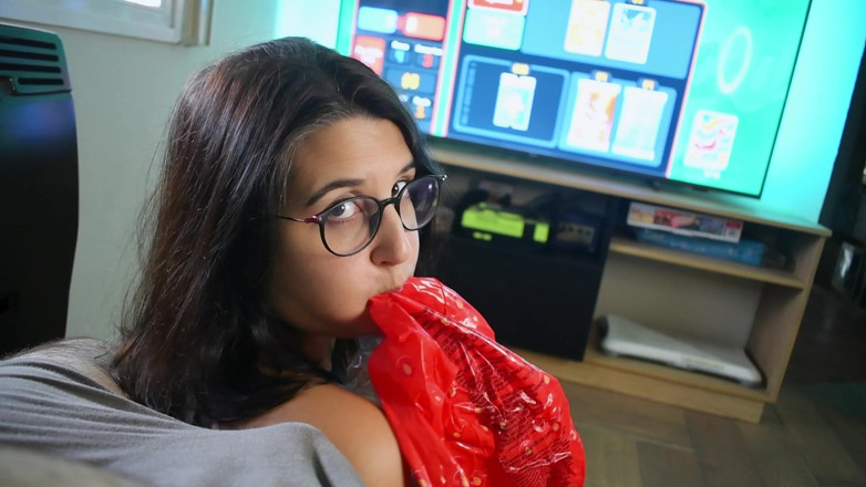 Bunny Looner: POV Sex oralny i blow beachball gry - Bunny Looner