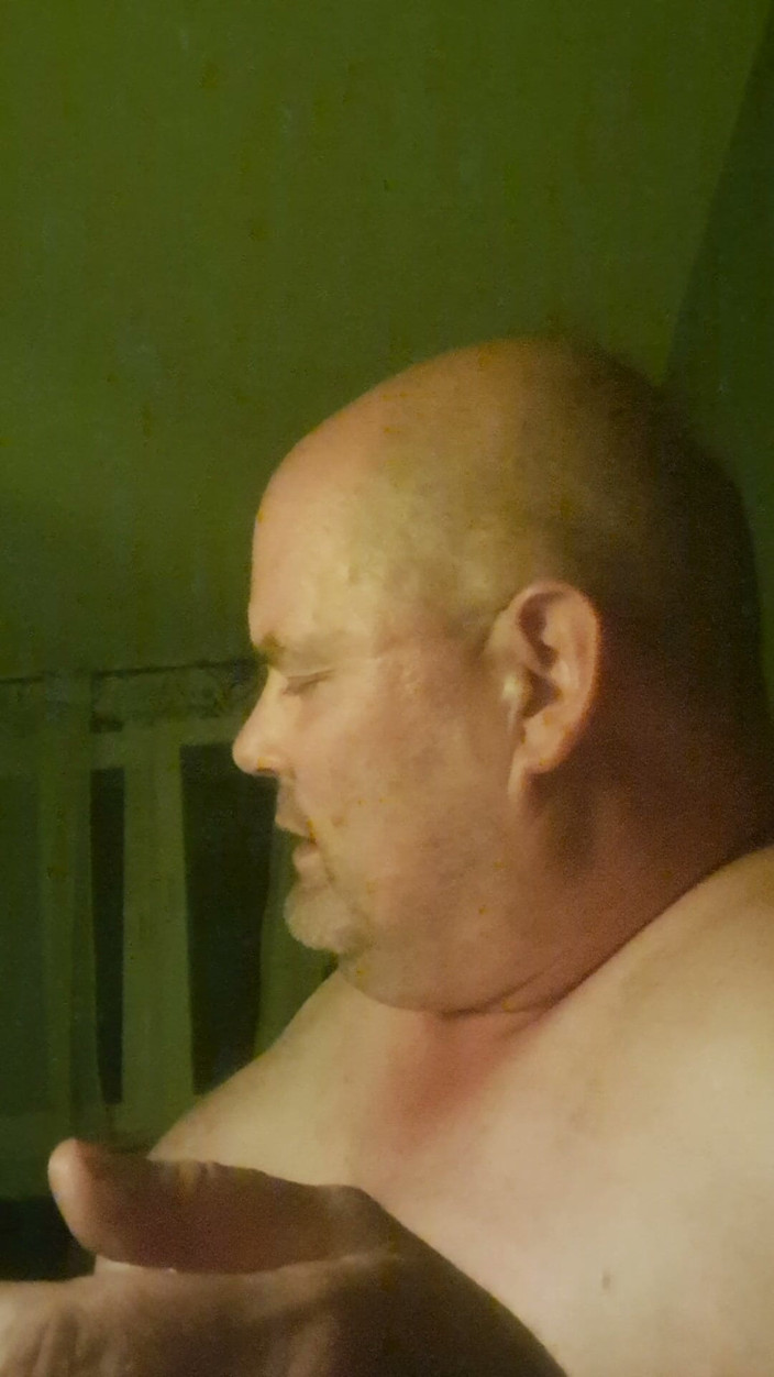 Fickspecht: Without Discussion, the Thick Dildo for the Slut