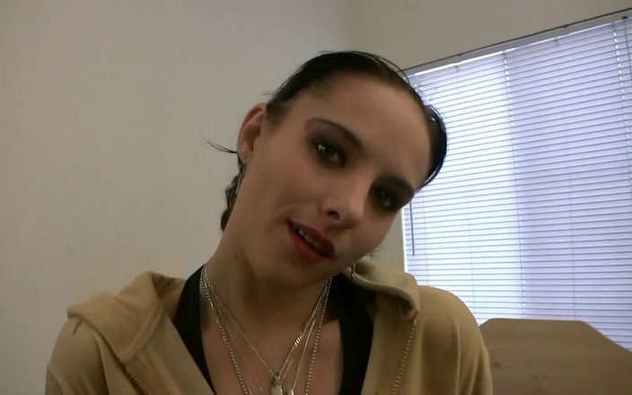 The Golden Girl Of Porn LTG: Brunette bridgette powell ngentot kontol besar untuk pertama kalinya