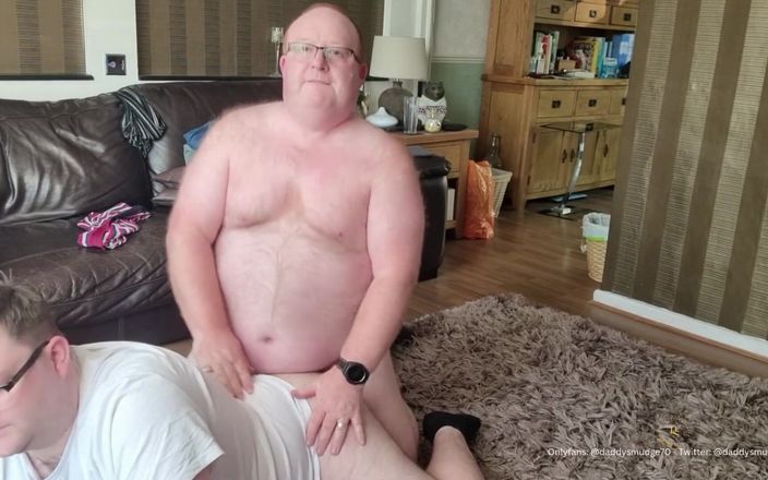 Daddysmudge: Papi se folla a su chico
